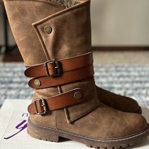 Blowfish women size 9